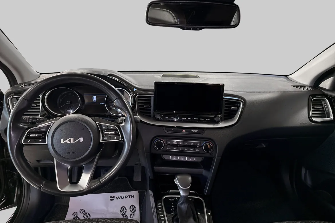 picture of a car
