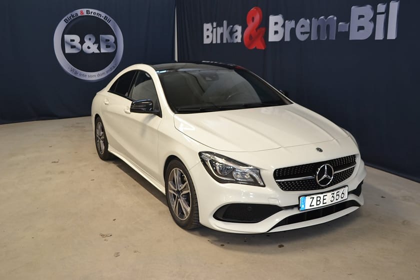 Bild 2 av Mercedes-Benz CLA 200 7G-DCT AMG Sport Panorama 156hk