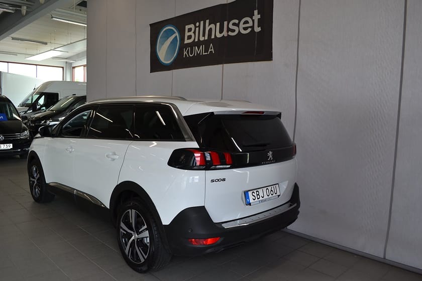 Bild 3 av Peugeot 5008 1.2 PureTech Allure 130hk Aut 7-Sits