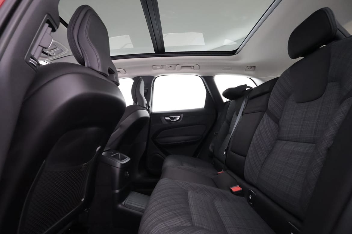 Volvo XC60 2025 - miniatyr 10