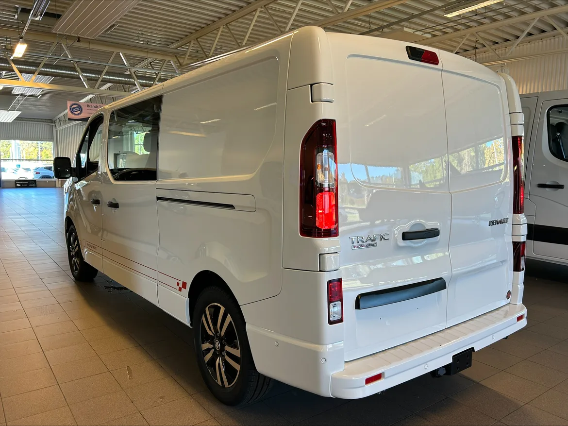 Renault Trafic Skåpbil