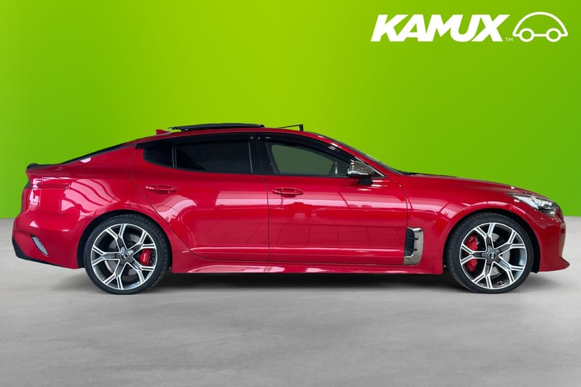 Bild 2 av Kia Stinger GT AWD 3.3 V6 T-GDI 370hk Pano Hud GPS Kamera Läder