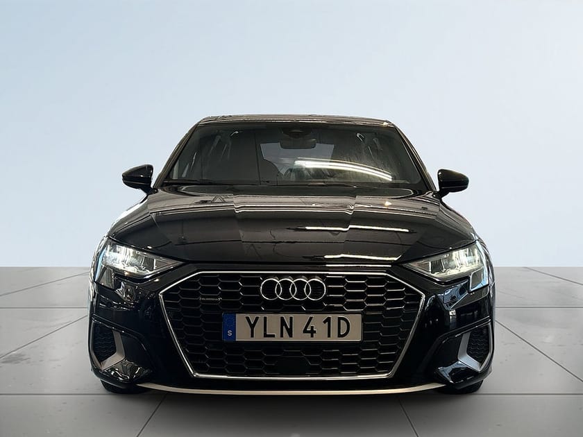 Bild 2 av Audi A3 Sportback 40 TFSI quattro Comfort MOMS/Ad.Fhåll/SoV/LED