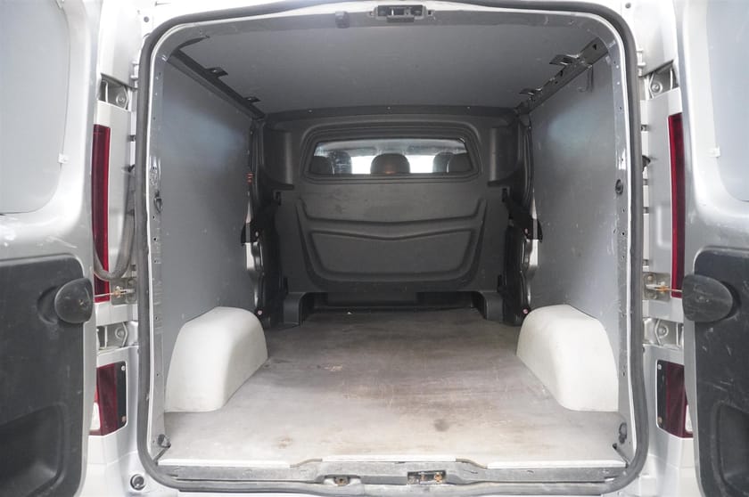 Bild 5 av Opel Vivaro Skåpbil Dubbelhytt Crewvan 2.9t 1.6 CDTi Biturbo