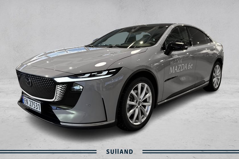 Bilde 1 av Mazda 6e Standard Range Takumi utgave.