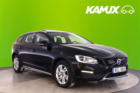 Volvo V60 Cross Country D4 AWD Summum Pano GPS Värm Läder Elstol Adpt Farth BLIS
