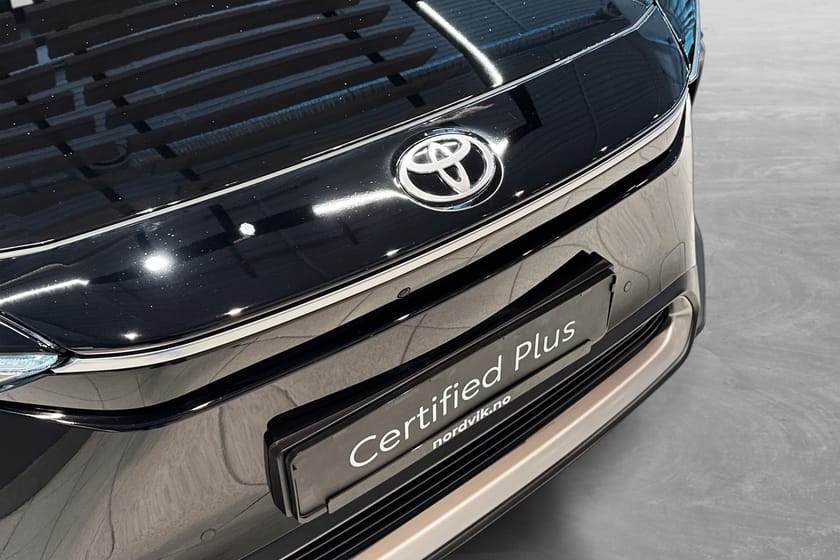 Bilde 2 av Toyota bZ4X Executive AWD