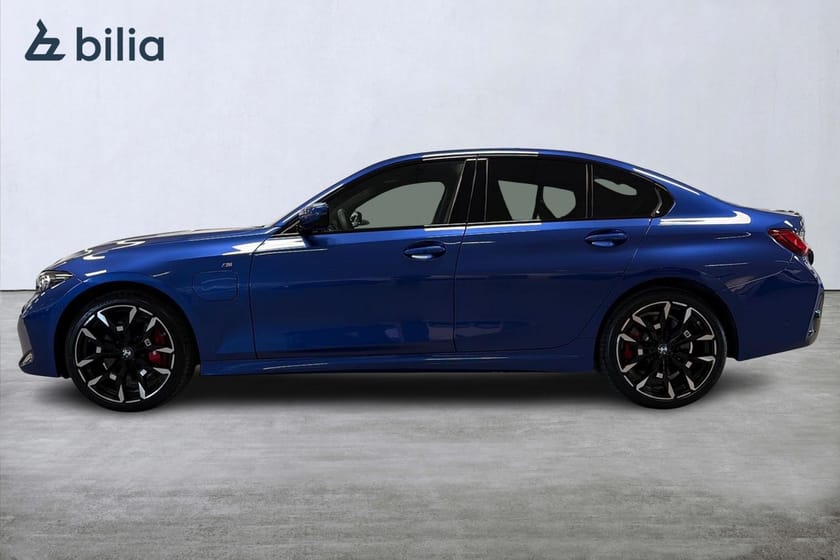 Bild 3 av BMW 330e xDrive Sedan M-sport Pro | Drag | HiFi | 360 | Drag