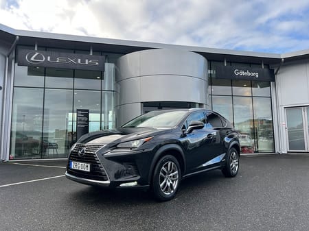 Lexus NX 300h AWD
