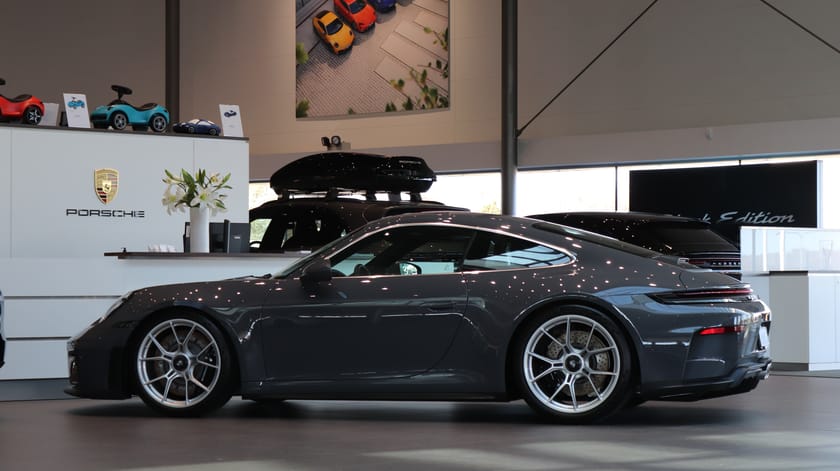 Bild 4 av Porsche 911 GT3 Touring 510 hk Manuell