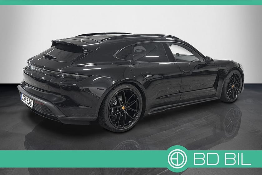 Bild 4 av Porsche Taycan Sport Turismo MOMS CHRONO PANORAMA PASM BOSE