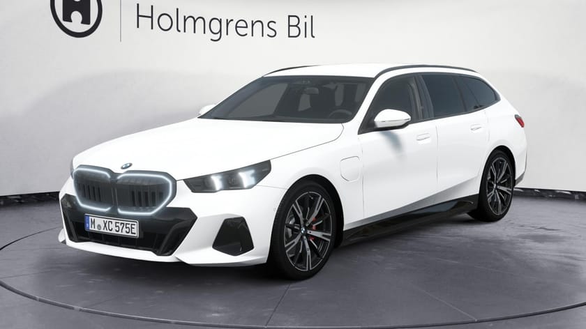 Bild 1 av BMW 530e xDrive Touring M Sport Pro Active Ed Drag DA H K
