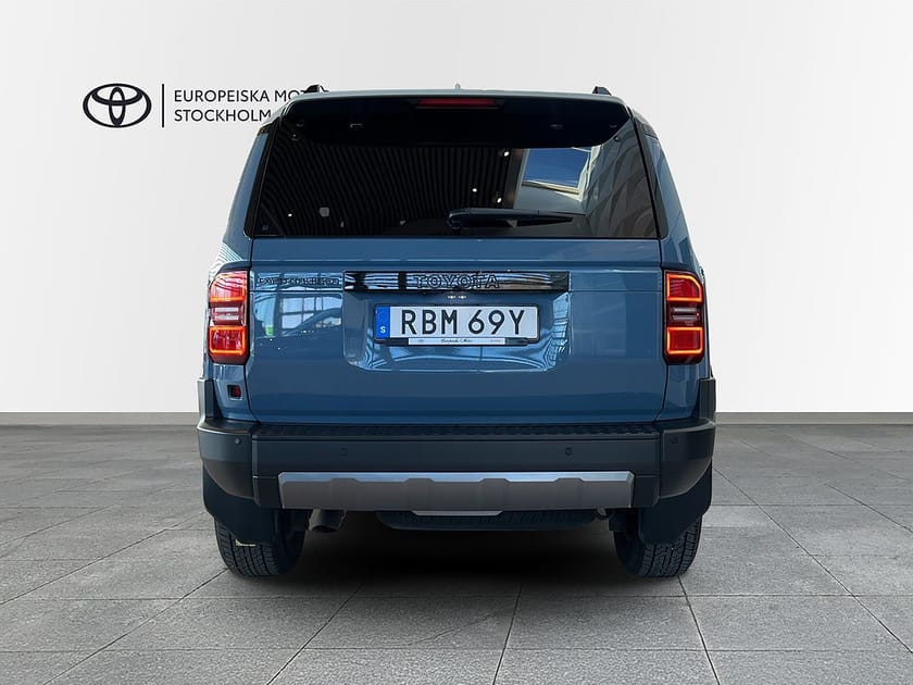 Bild 4 av Toyota Land Cruiser 2.8 D-4D AUT8 4WD FIRST EDITION 7-SITS