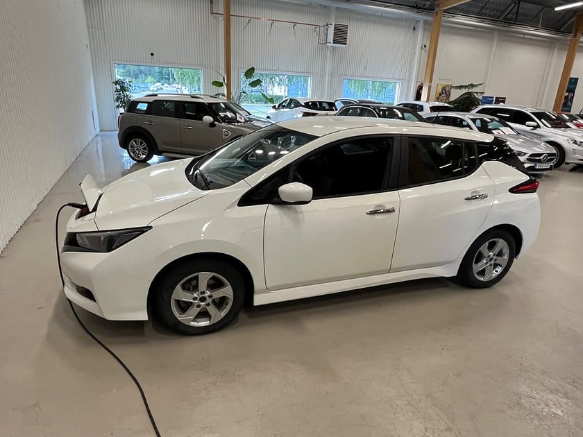 Bild 1 av Nissan Leaf EL 40KWh