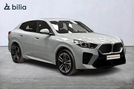 BMW iX2 xDrive30 xDrive30-M Sport-Dragkrok-Adaptiv Farthållare-Rattvärme
