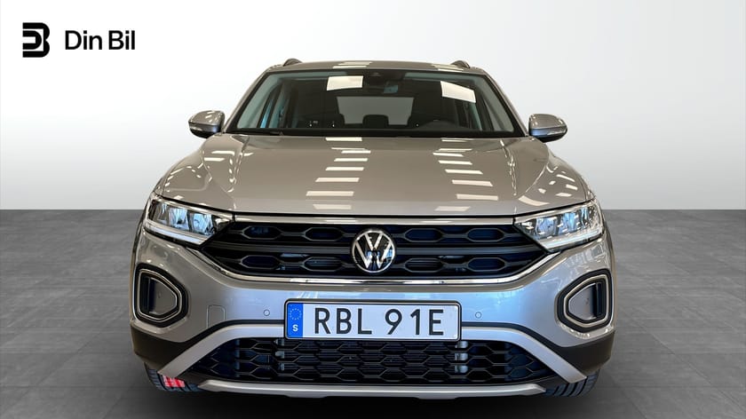 Bild 4 av Volkswagen T-Roc Edition | Backkamera | Tonade rutor