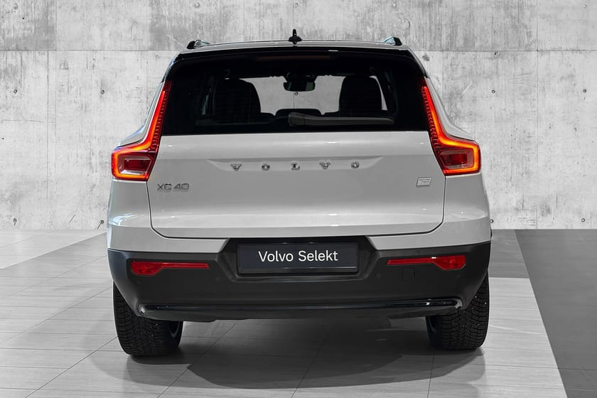 Bilde 5 av Volvo XC40 Recharge Twin Plus KROK|V.PUMPE|KLIMA.PK|ACC|19"