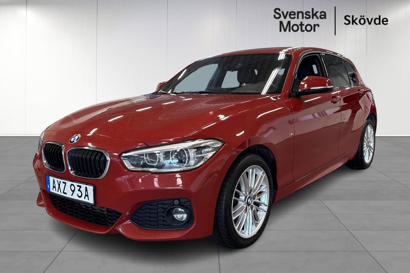 Bild 1 av BMW 120d xDrive M-Sport Automat 190hk en kombination av prestanda, komfort och utseende.