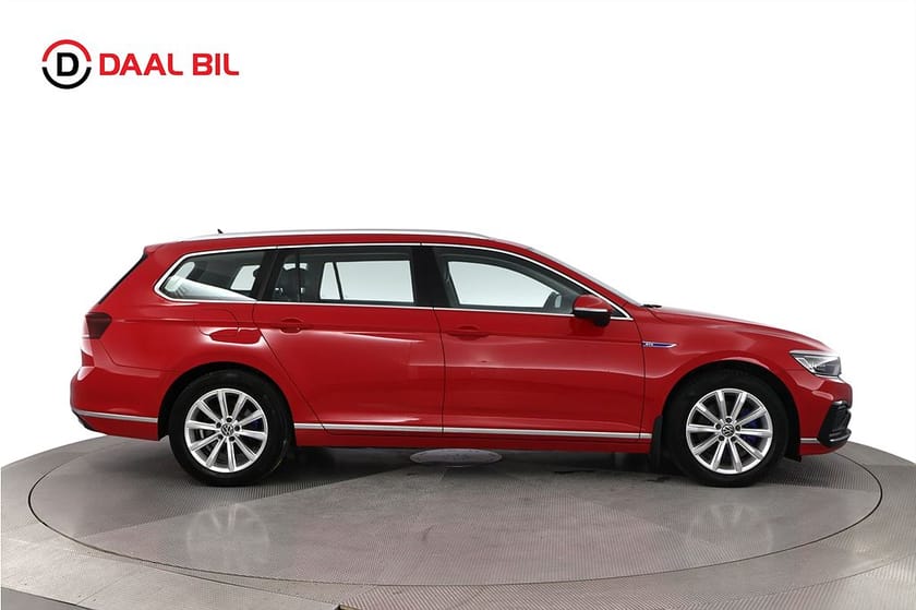 Bild 5 av Volkswagen Passat Sportscombi GTE SC 1.4 TSI 218HK EXECUTIVE P-VÄRM DRAG B-KAMERA