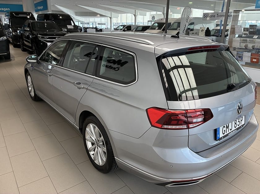 Bild 5 av Volkswagen Passat Sportscombi GTE Backkamera/Dragkrok