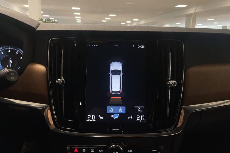 Volvo V90