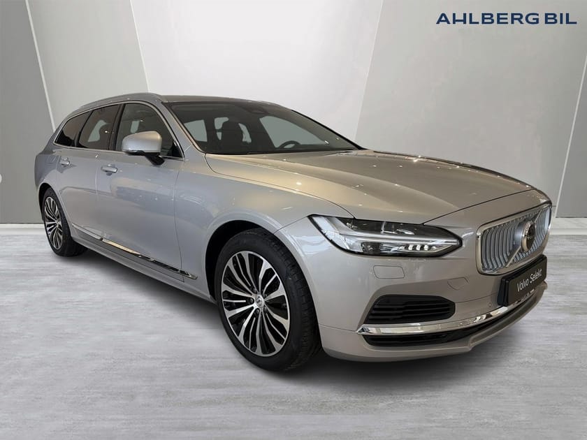 Bild 1 av Volvo V90 T6 Core Edition II, Dragkrok Halvautomatisk, Parkeringskamera Bak, Baklucka Elmanövrerad, Google Maps