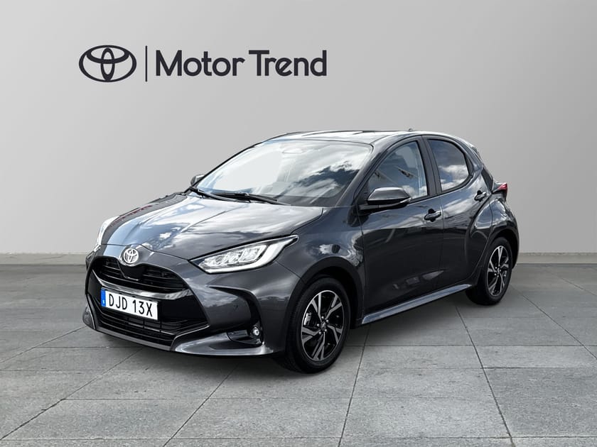 Bild 1 av Toyota Yaris Hybrid 115 e-CVT 116hk, Active Plus,330mil