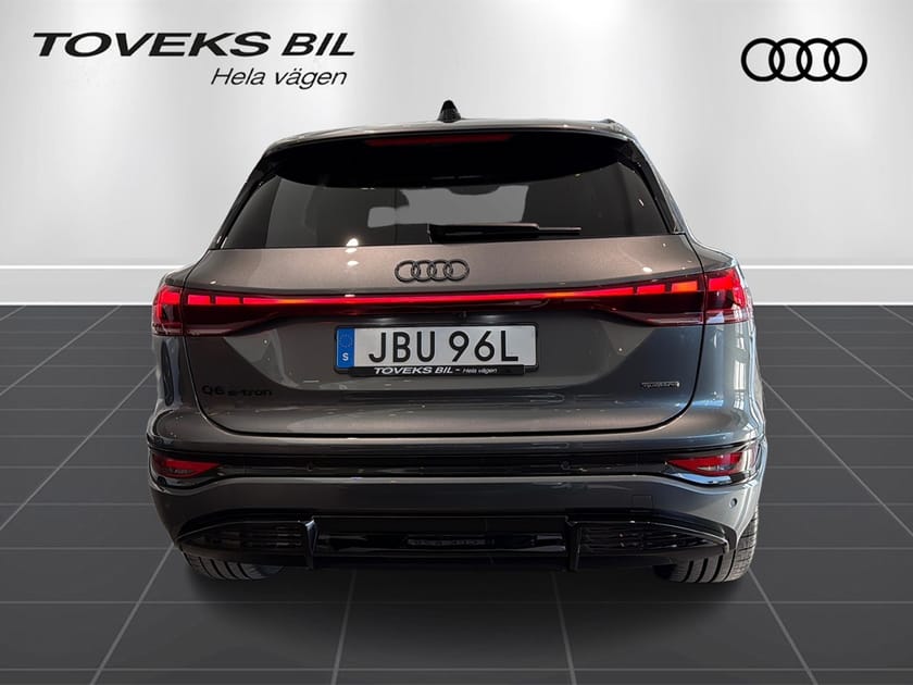 Bild 4 av Audi Q6 e-tron quattro SUV  388 HK S-LINE DRAG