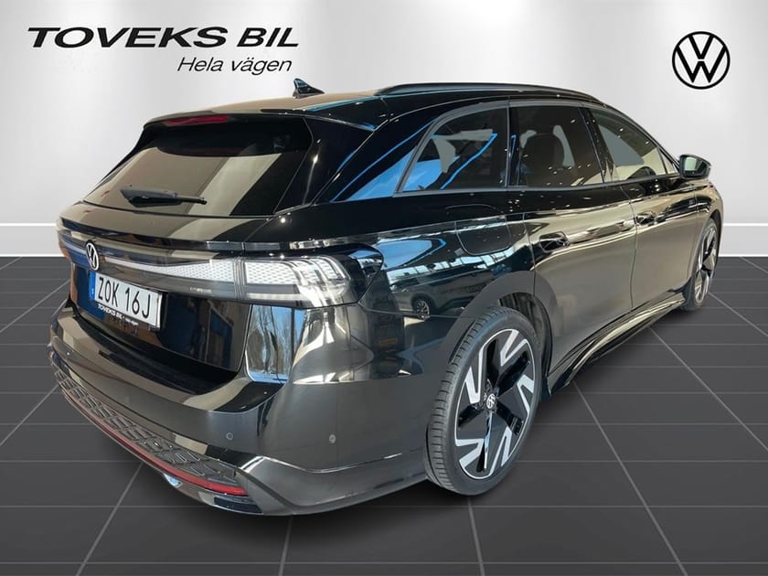 Bild 3 av Volkswagen ID.7 GTX Tourer 340 hk