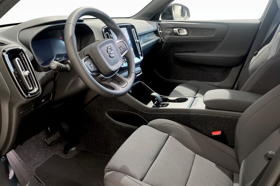 Volvo EX40 Single Motor Extended Range