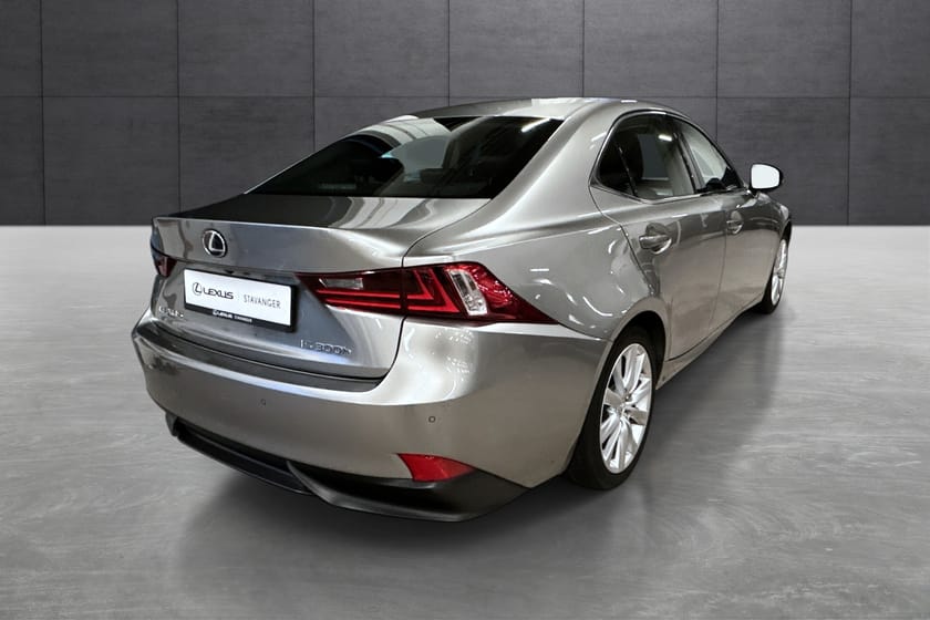 Bilde 5 av Lexus IS 300h Automatgir (E-CVT) 1 Executive Plus