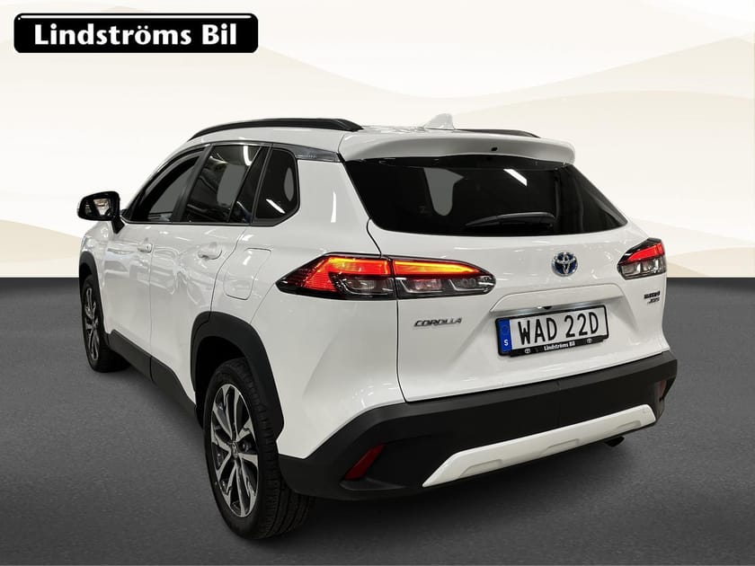 Bild 4 av Toyota Corolla Cross Hybrid AWD-i 2,0 197hk Style V-hjul Moms