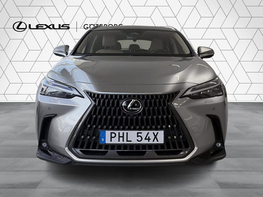 Bild 2 av Lexus NX 450h+ NX450H+ LUXURY