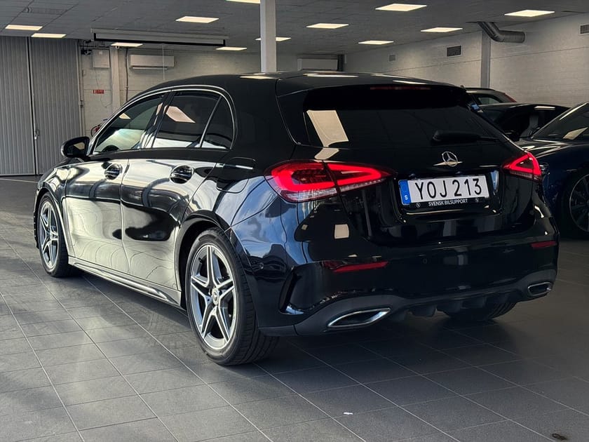 Bild 3 av Mercedes-Benz A 180 d AMG Sport 7G- DCT Navi Kamera