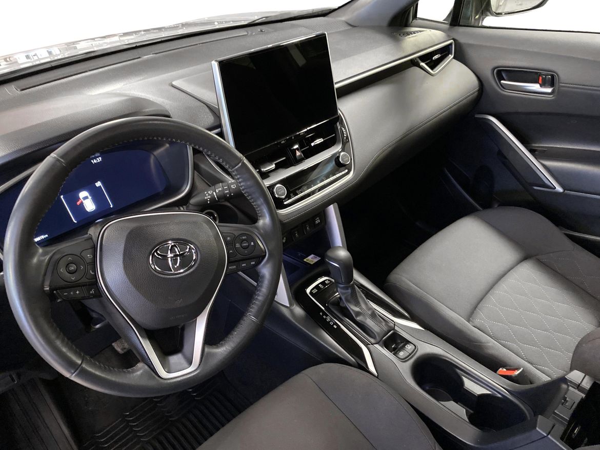 Toyota Corolla Cross 2024 - miniatyr 6