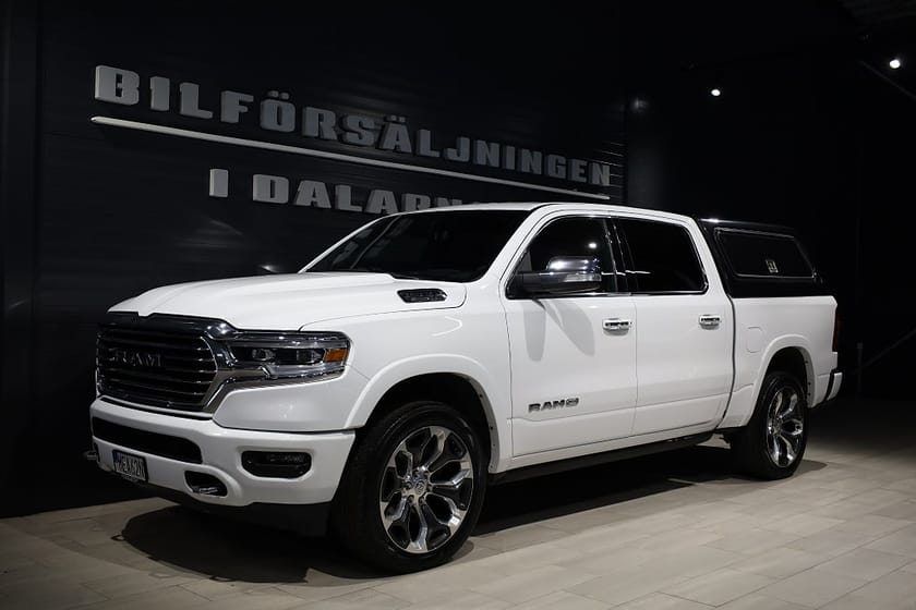 Bild 1 av RAM 1500 Crew Cab Dodge Limited Longhorn 5.7 V8 Hemi 395hk Multi-Function/Kåpa