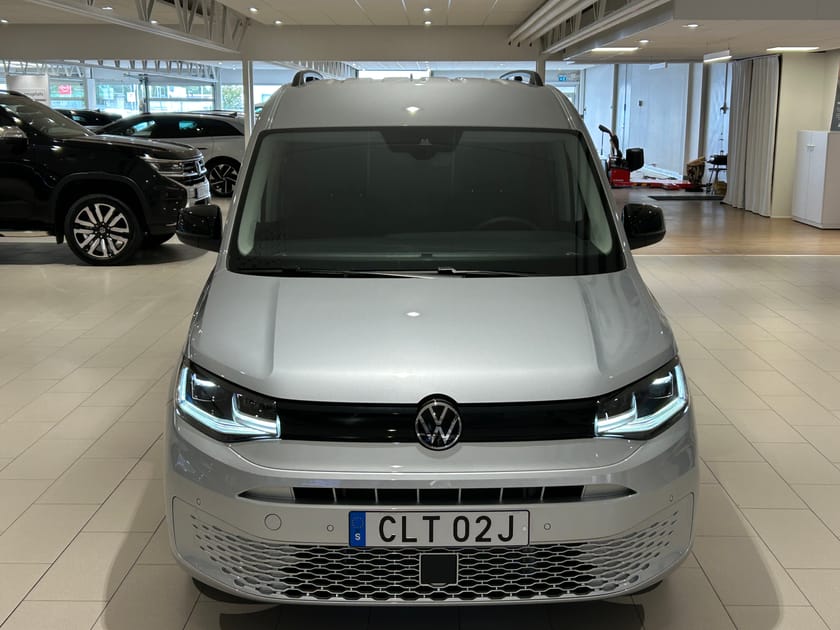 Bild 2 av Volkswagen Caddy Cargo HJULBAS: 2755 MM KHP  MOTOR: 2,0 L TD