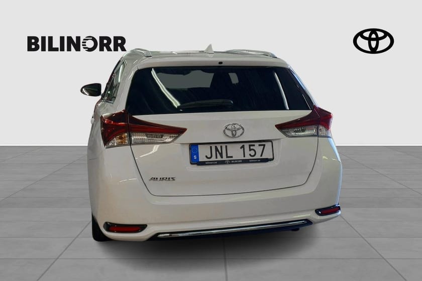 Bild 4 av Toyota Auris Touring Sports 1,2T Manuell Touch & Go Edition | Vinterhjul | Motorvärmare |