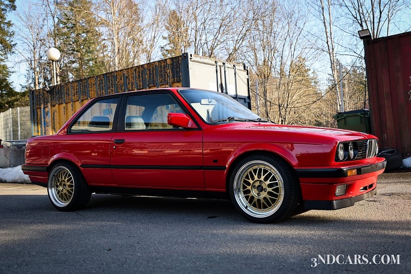 Bild 4 av BMW 318is  Sedan 318 IS E30 2-dörrars