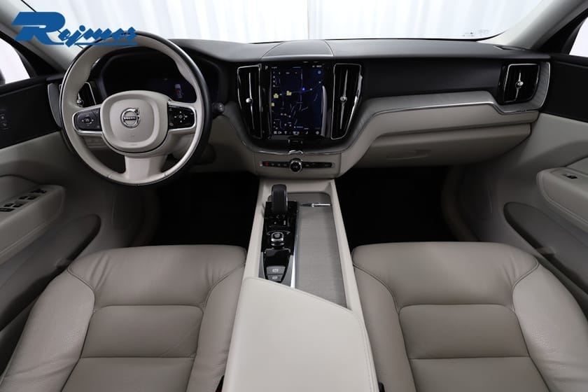 Bild 2 av Volvo XC60 Recharge T6 Core Edition