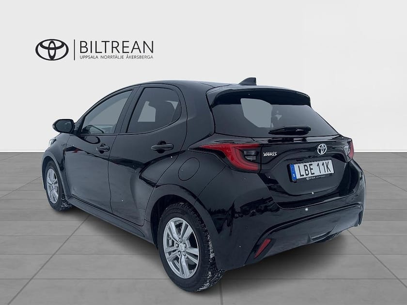 Bild 4 av Toyota Yaris Hybrid 1,5 Style Säkerhetspaket Vhjul ingår
