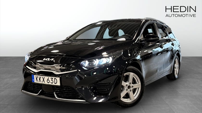 Bild 1 av Kia Ceed Sportswagon Plug-in Hybrid SW Action