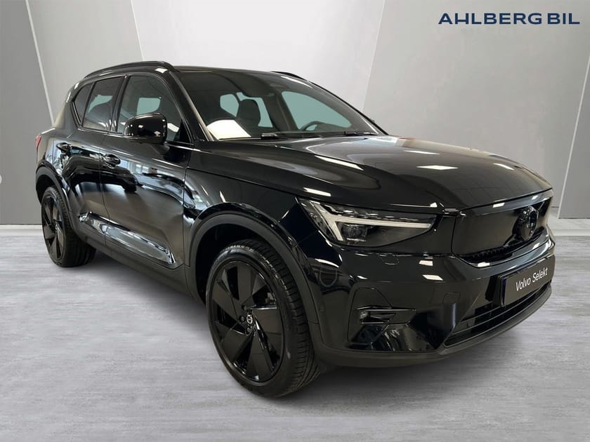 Bild 1 av Volvo EX40 Single Motor Extended Range M R Plus Black Edt ⚪️ Dragkrok Halvautomatisk, Pixeltech, Parkeringskamera 360, Google Maps, Apple Carplay