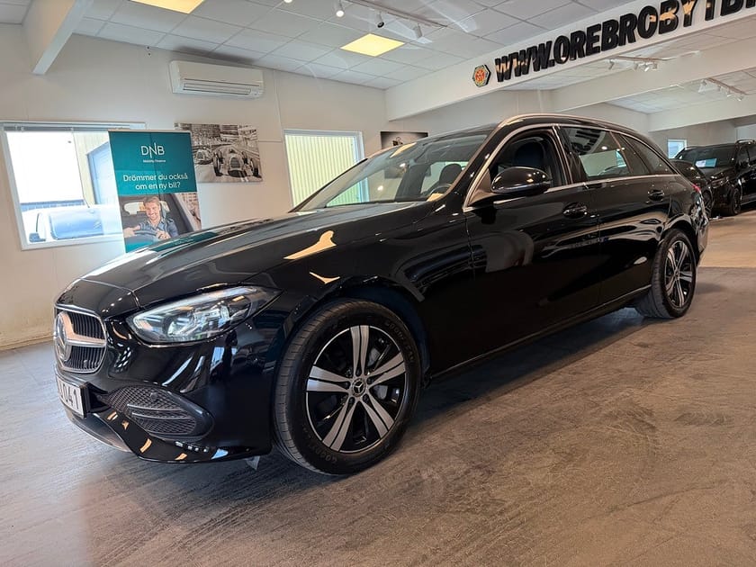Bild 2 av Mercedes-Benz C 300 T e 9G-Tronic Avantgarde Drag Gps Värmare MOMS