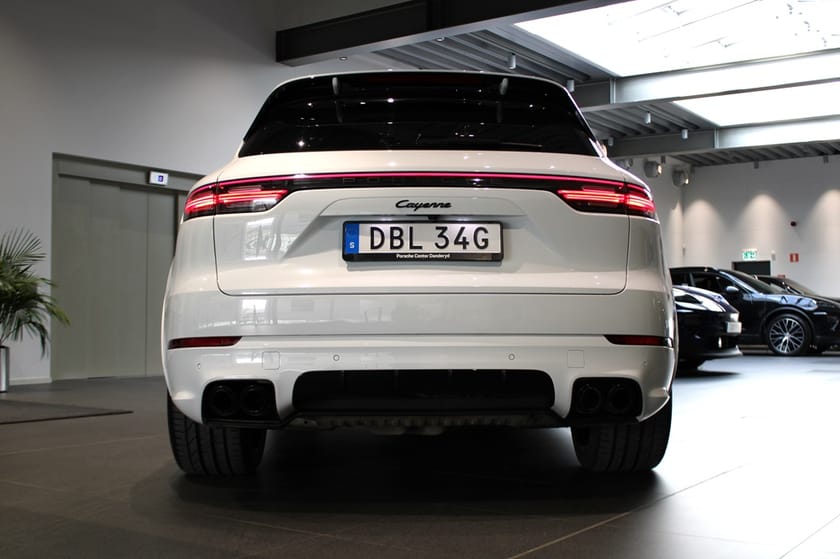 Bild 4 av Porsche Cayenne E-Hybrid Platinum Edition Moms