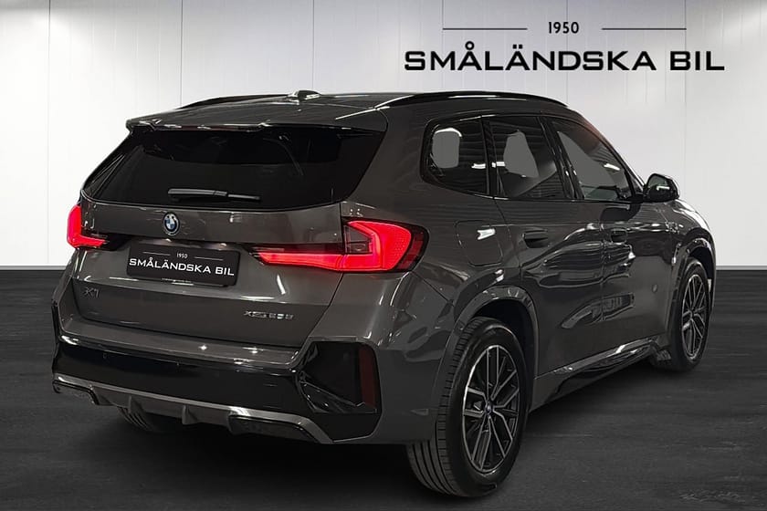 Bild 4 av BMW X1 xDrive25e Steptronic M Sport  Drag-Infällbar 245hk