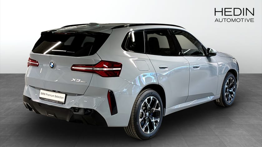 Bild 2 av BMW X3 30e xDrive M Sport DAP H&K Drag