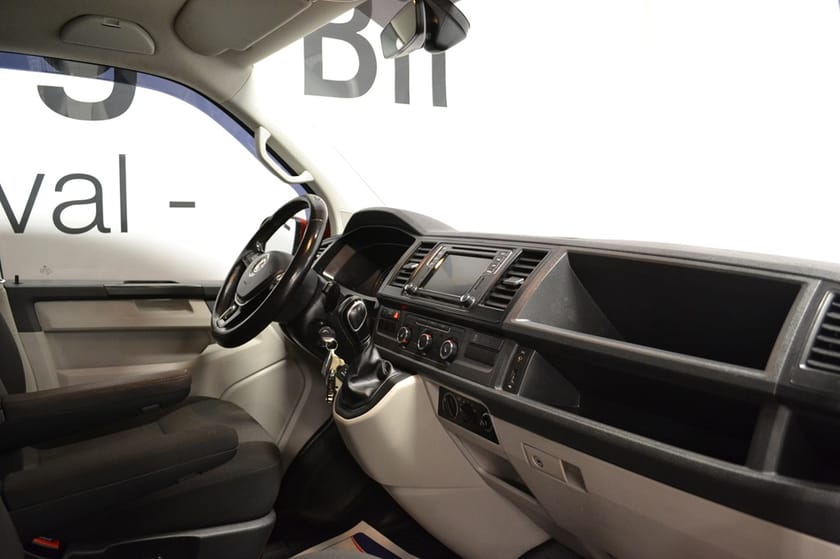 Bild 5 av Volkswagen Transporter 2.0 TDI 4MOTION 204hk Momsbil