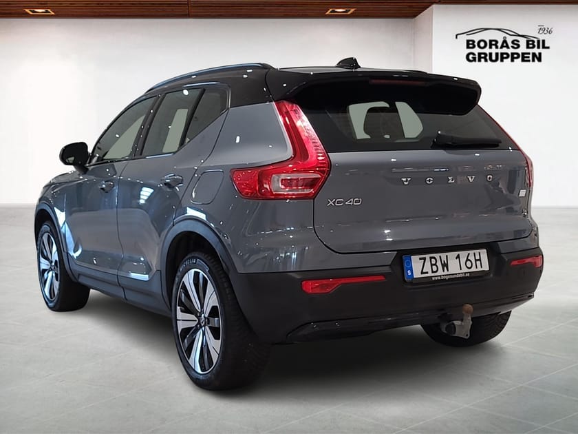 Bild 2 av Volvo XC40 Recharge Single Motor Plus Edition - Elstol, Dragkrok, Navigation