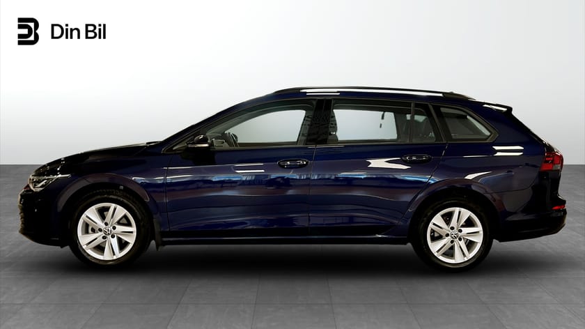 Bild 2 av Volkswagen Golf Sportscombi 1.5 eTSI 130hk Dragkrok/Backkamera/P-Värmare